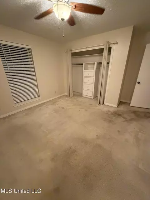 Bedroom - 9 Janice Cir, Natchez, MS 39120 photo 1 of 2