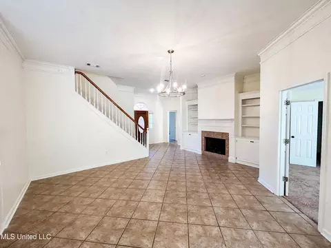 Living - 431 Hemlock Dr, Flowood, MS 39232 photo 2 of 3