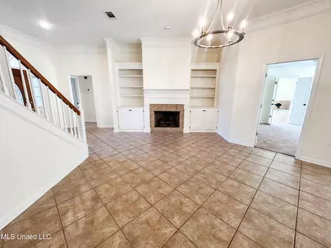 Living - 431 Hemlock Dr, Flowood, MS 39232 photo 1 of 3