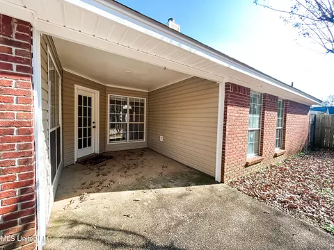 Exterior - 431 Hemlock Dr, Flowood, MS 39232 photo 9 of 12