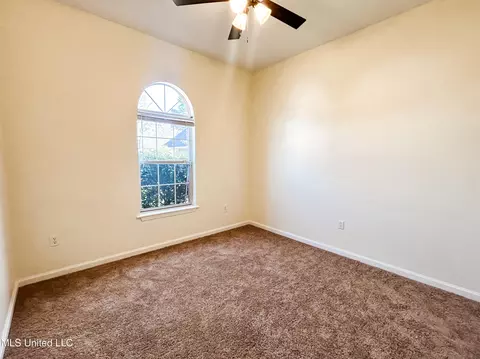 Bedroom - 431 Hemlock Dr, Flowood, MS 39232 photo 4 of 5
