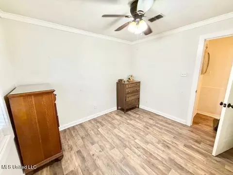 Bedroom - 2003 NW Zetus Rd, Brookhaven, MS 39601 photo 2 of 4