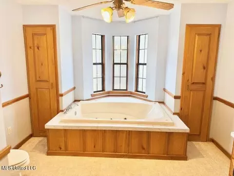Bath - 2003 NW Zetus Rd, Brookhaven, MS 39601 photo 6 of 6