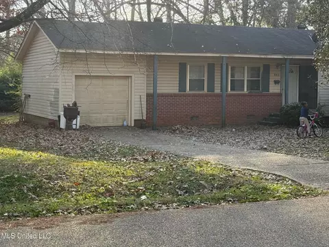 2834 Glenderry St, Jackson, MS 39212