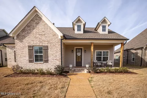 3066 Meadows Way, Hernando, MS 38632