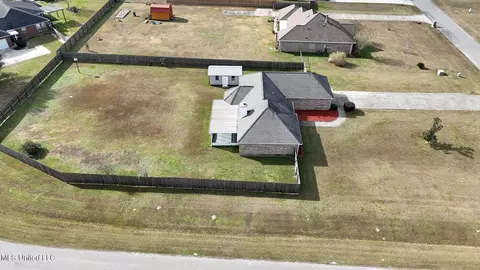 View/Area - 49 Apache Dr, Picayune, MS 39466 photo 3 of 8