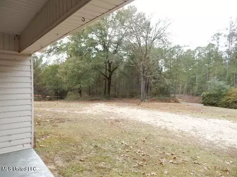 Exterior - 75 L G Collins Rd, State Line, MS 39362 photo 2 of 9