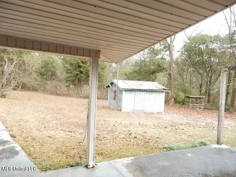 Exterior - 75 L G Collins Rd, State Line, MS 39362 photo 3 of 9