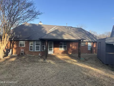 Exterior - 1715 Tara Dr, Hernando, MS 38632 photo 3 of 4