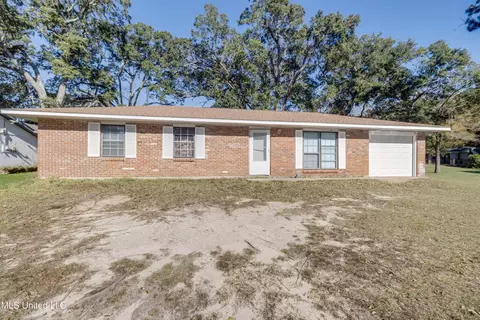 15820 Big Ridge Rd, Biloxi, MS 39532