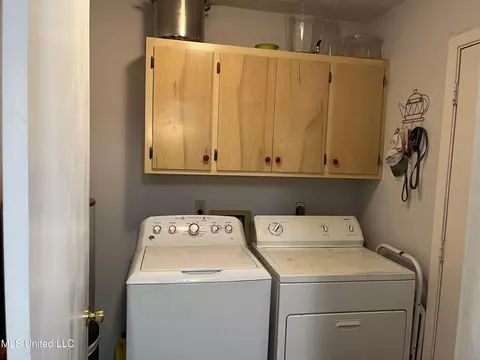 Other - 901 Parkway Dr, Wiggins, MS 39577 photo 1 of 2