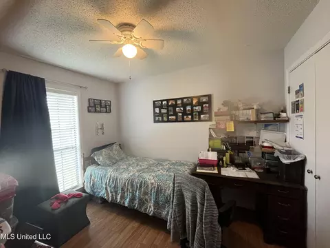 Bedroom - 901 Parkway Dr, Wiggins, MS 39577 photo 2 of 2