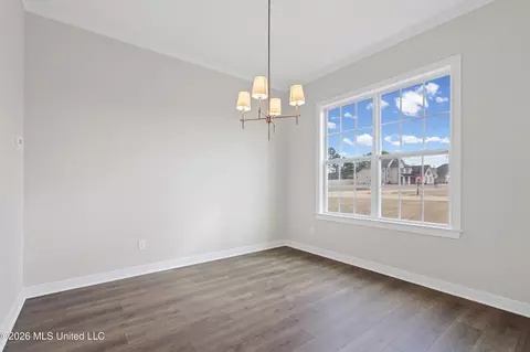 Dining - 9142 Cedar Barn Cv, Olive Branch, MS 38654 photo 1 of 1