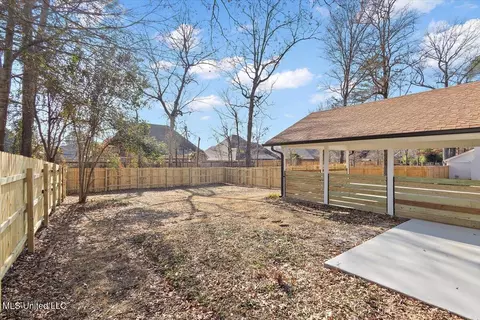 Exterior - 301 Camelia Trl, Brandon, MS 39047 photo 5 of 6