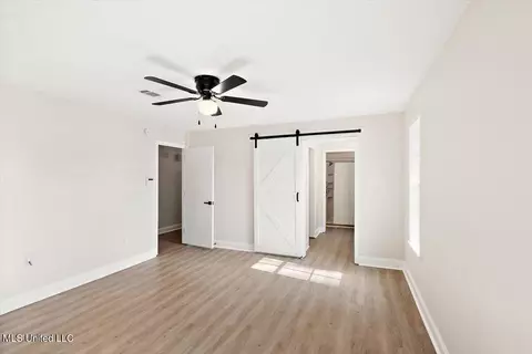 Bedroom - 301 Camelia Trl, Brandon, MS 39047 photo 2 of 4