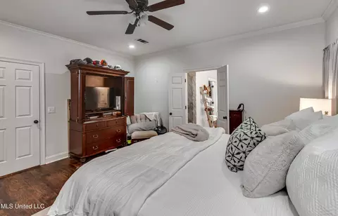 Bedroom - 708 Oak Trl, Canton, MS 39046 photo 5 of 14