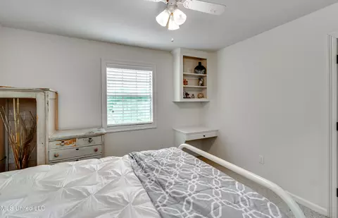 Bedroom - 708 Oak Trl, Canton, MS 39046 photo 11 of 14