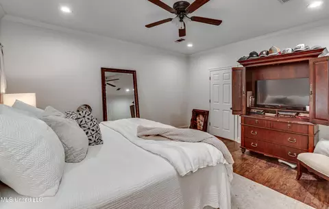 Bedroom - 708 Oak Trl, Canton, MS 39046 photo 3 of 14