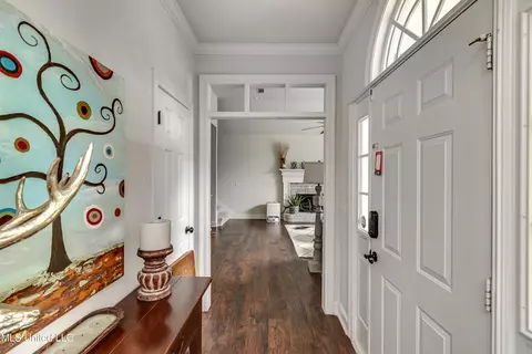 Entry Way - 708 Oak Trl, Canton, MS 39046 photo 1 of 2