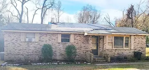 135 Autumn Dr, Vicksburg, MS 39180