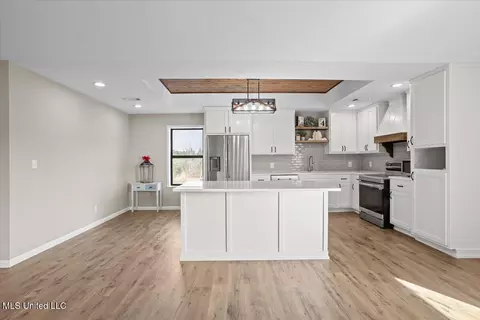 Kitchen - 52 Jack Davis Rd, Wiggins, MS 39577 photo 2 of 4