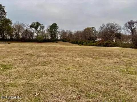 2 A 2 C Us-51, Hernando, MS 38632