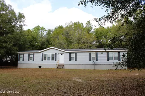 2162 Barton Agricola Rd, Lucedale, MS 39452