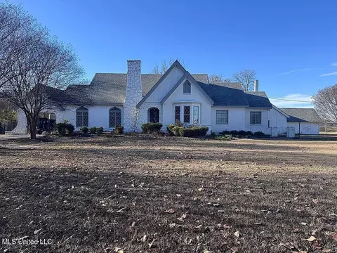 Exterior - 389 N Ruby Ave, Ruleville, MS 38771 photo 2 of 7