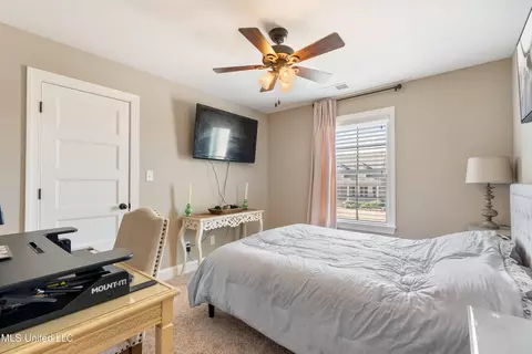 Bedroom - 3132 E Jefferson Loop, Hernando, MS 38632 photo 3 of 6