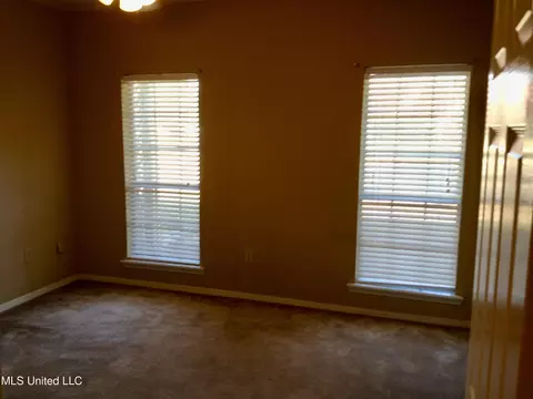 43 Meadowoods Ter, Jackson, MS 39211 photo 5