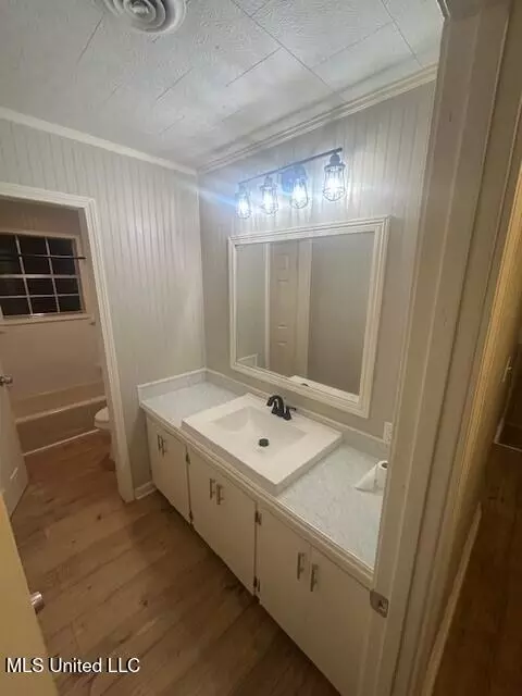 Bath - 3339 Mound Rd, Wesson, MS 39191 photo 1 of 1