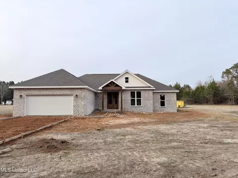 7005 Whites Farm Rd, Lucedale, MS 39452