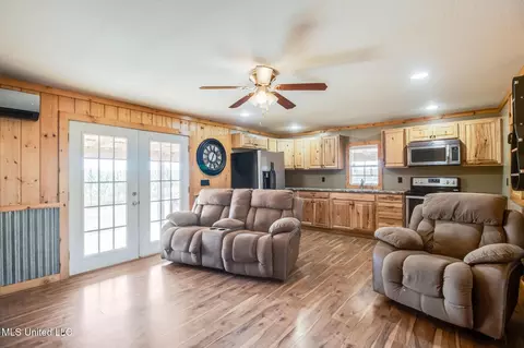Other - 85 Major Rd, Wiggins, MS 39577 photo 4 of 13