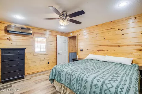Bedroom - 85 Major Rd, Wiggins, MS 39577 photo 1 of 2
