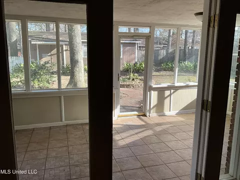 Exterior - 1409 Post Rd, Clinton, MS 39056 photo 5 of 10