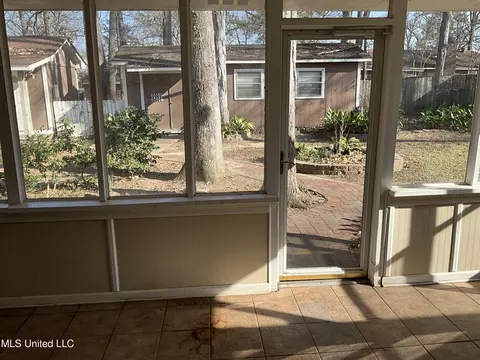 Exterior - 1409 Post Rd, Clinton, MS 39056 photo 6 of 10