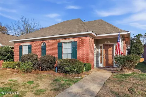 603 Camdenpark Dr, Ridgeland, MS 39157