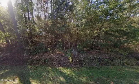 01 Orange St, Bay Saint Louis, MS 39520