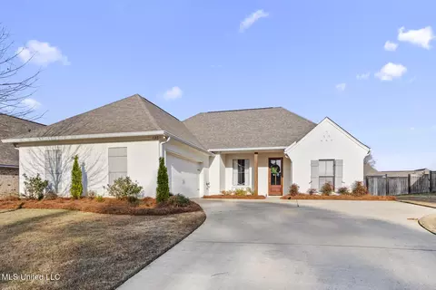 135 Hampton Rdg, Madison, MS 39110