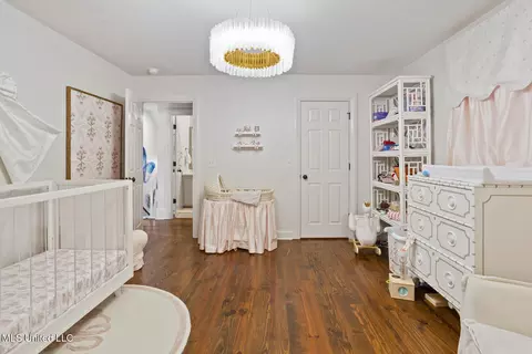 Bedroom - 712 S Chickasaw Dr, Flowood, MS 39232 photo 2 of 3