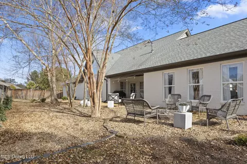 Exterior - 712 S Chickasaw Dr, Flowood, MS 39232 photo 7 of 11