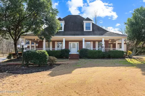 7885 Hunters Bend Cv, Olive Branch, MS 38654