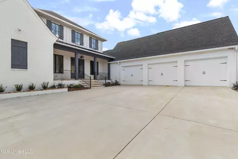 Exterior - 111 Eastwick Dr, Madison, MS 39110 photo 6 of 15