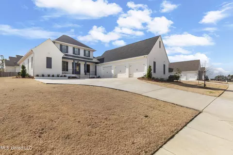 Exterior - 111 Eastwick Dr, Madison, MS 39110 photo 5 of 15