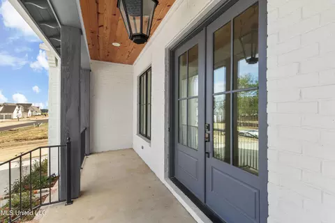 Exterior - 111 Eastwick Dr, Madison, MS 39110 photo 12 of 15