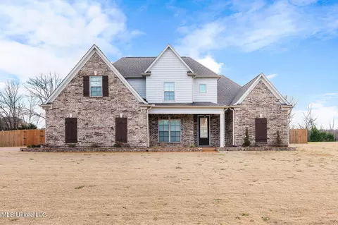 8493 Williamson Dr, Olive Branch, MS 38654