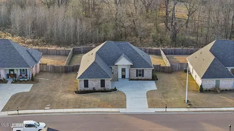 Other - 180 Catherine Blvd, Clinton, MS 39056 photo 11 of 12