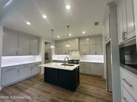 Other - 404 Butternut Dr, Canton, MS 39046 photo 1 of 10