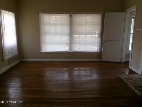 Living - 3807 Front St, Silver Creek, MS 39663 photo 4 of 5