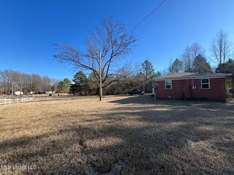 Exterior - 769 Mays Rd, Coldwater, MS 38618 photo 1 of 9